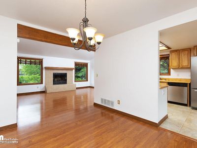 901 Fairwood Dr, Anchorage, AK, 99518