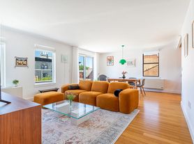 483 Washington Ave, Brooklyn, NY