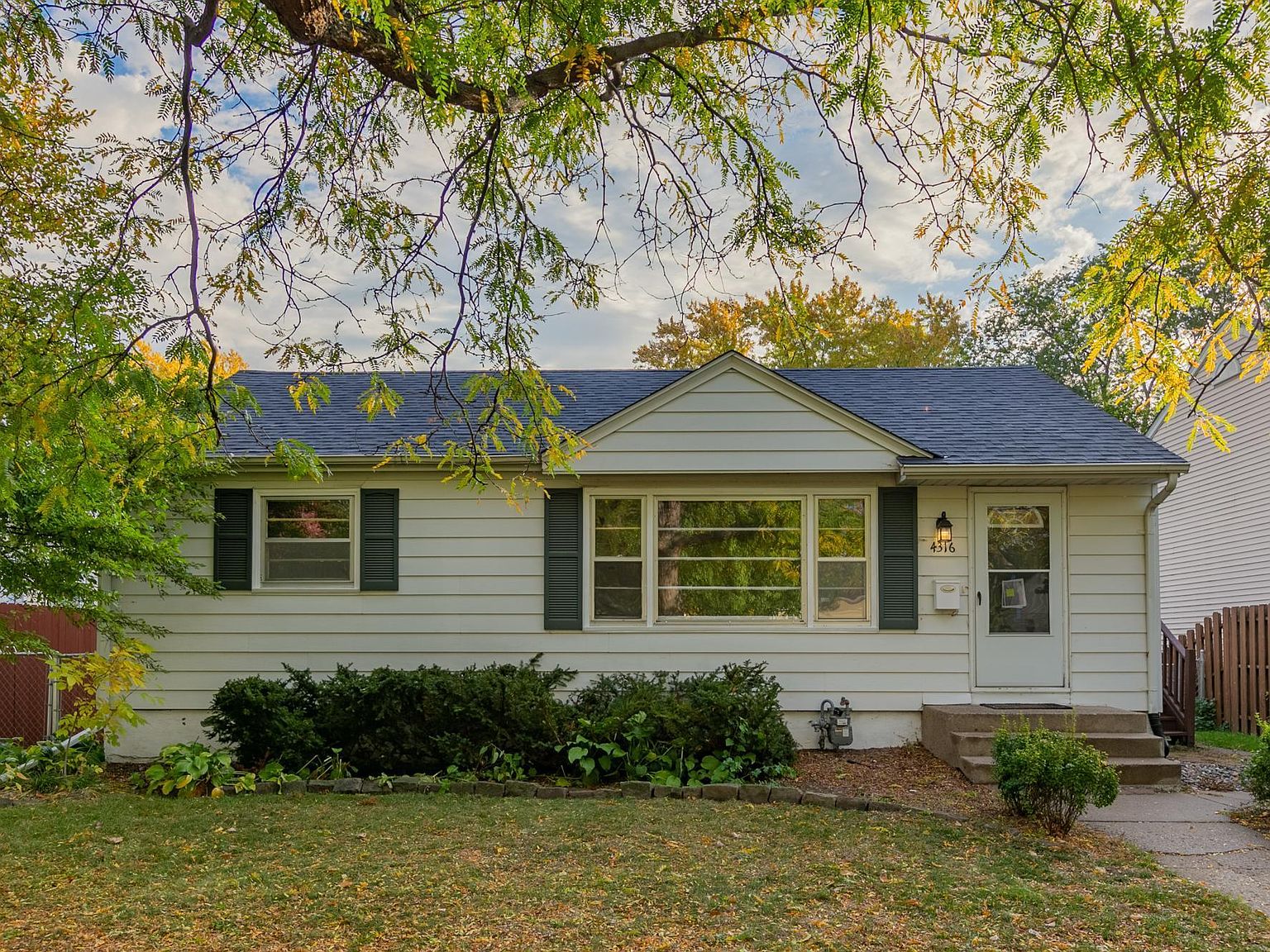 4316 Grimes Ave N, Robbinsdale, MN 55422 Zillow