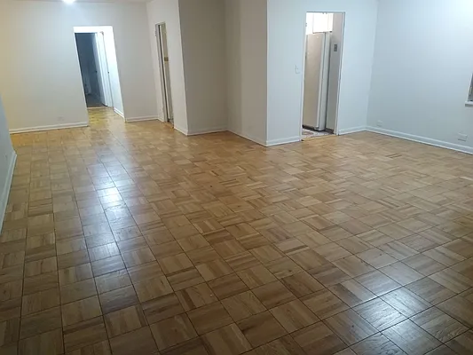 Rented by Owner | media 12