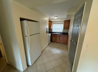 1450-80 N 1st Ave #1450-7, Melrose Park, IL 60160