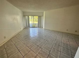1750 N Congress Ave APT 104, West Palm Beach, FL 33401