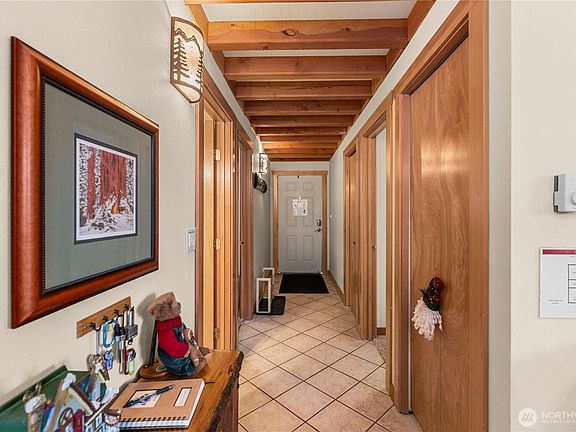 2nd image of 25813 Bridle Lane