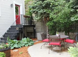 3028 N Kenmore Ave #4, Chicago, IL 60657