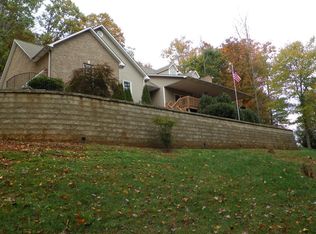 154 Quail Hollow Dr, Clinton, TN 37716