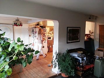 1st image of 113 E Buena Vista St