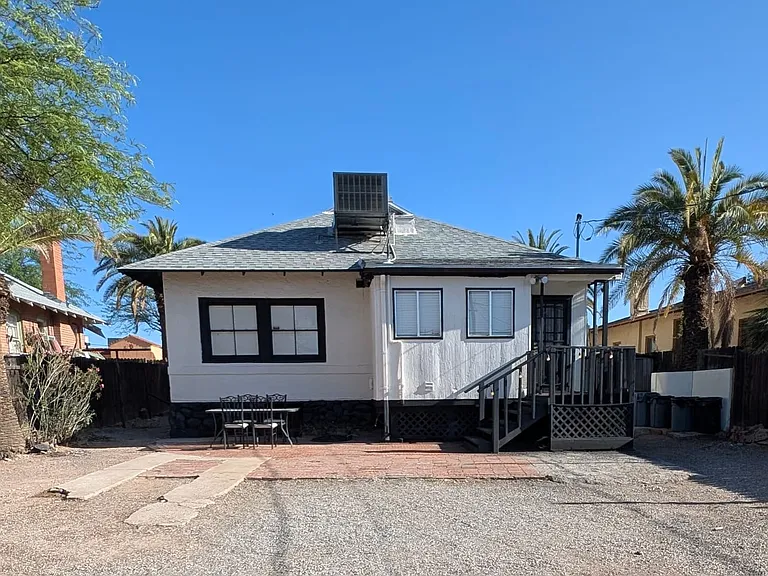 527 E Speedway Blvd — Photo 15