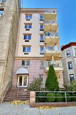 Sold by Compass | media 13
