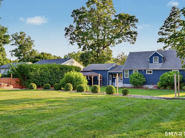 142 N Taylor Ave, Norwalk, CT 06854