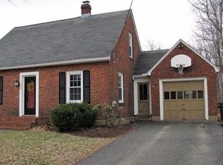 152 Chelsea St, Gardner, MA 01440