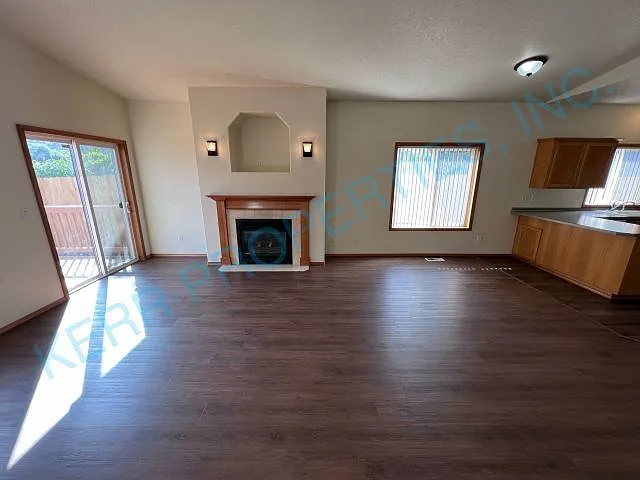 3794 NE Fairview Lake Way — Photo 7