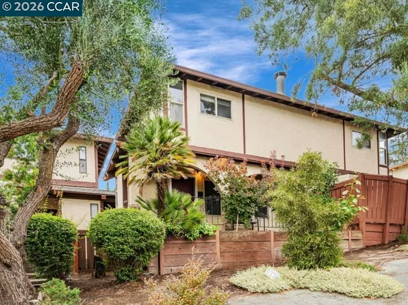 2022 Ascot Dr, Moraga, CA 94556