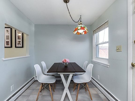 4th image of 22 Leyden St #86