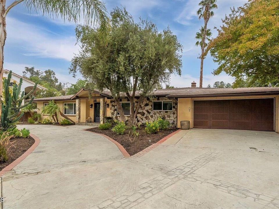 1st image of 9831 Sunland Blvd