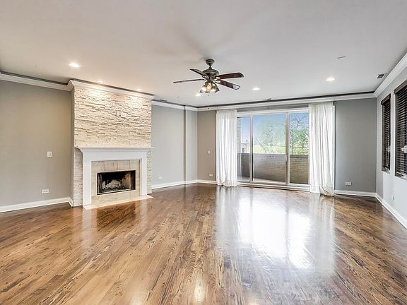 4th image of 2812 W Chicago Ave APT 2