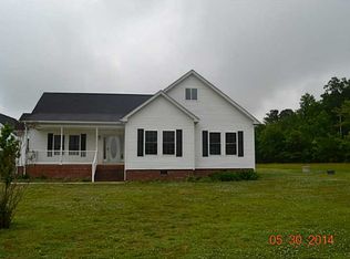 5584 Greenwood Rd, Suffolk, VA 23437