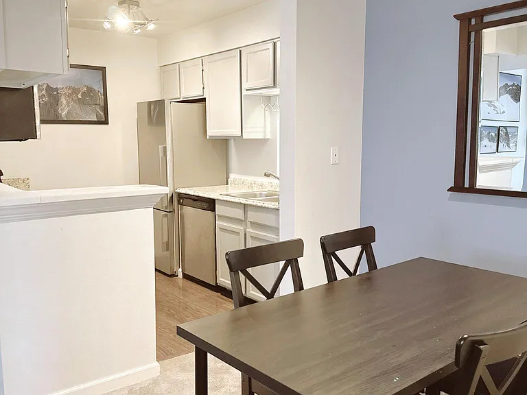 4652 White Rock Cir #10 — Photo 6