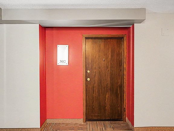 4th image of 4100 Parklawn Ave APT 302
