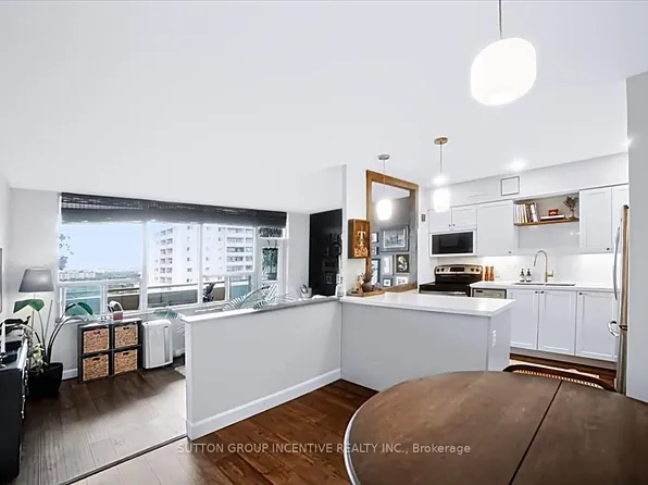 1360 York Mills Rd #Penthouse 7, Toronto, ON M3A 2A2
