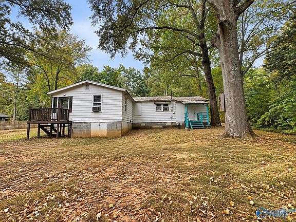 2nd image of 97 Red Bud Ln