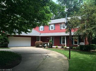 29520 Lincoln Rd, Bay Village, OH 44140