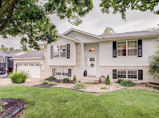 72 Stonebrook Dr, Highland, IL