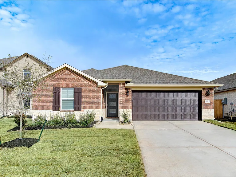 21514 Pachino Ln — Photo 1