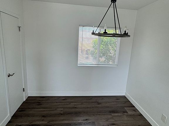 3rd image of 5301 Lexington Ave APT 2