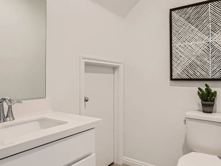 8918 Sasquatch Run Ave — Photo 5