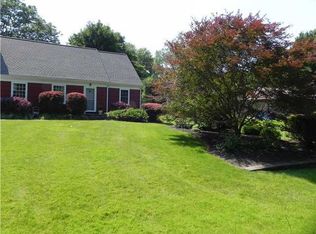 11 Smead Rd, Pittsford, NY 14534