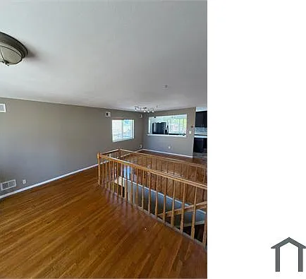 3 bed, $3,464 — Photo 2