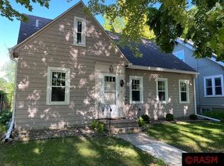 614 Wall St, North Mankato, MN 56003