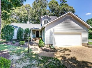 5829 Spinnaker Cove Rd, Midlothian, VA 23112