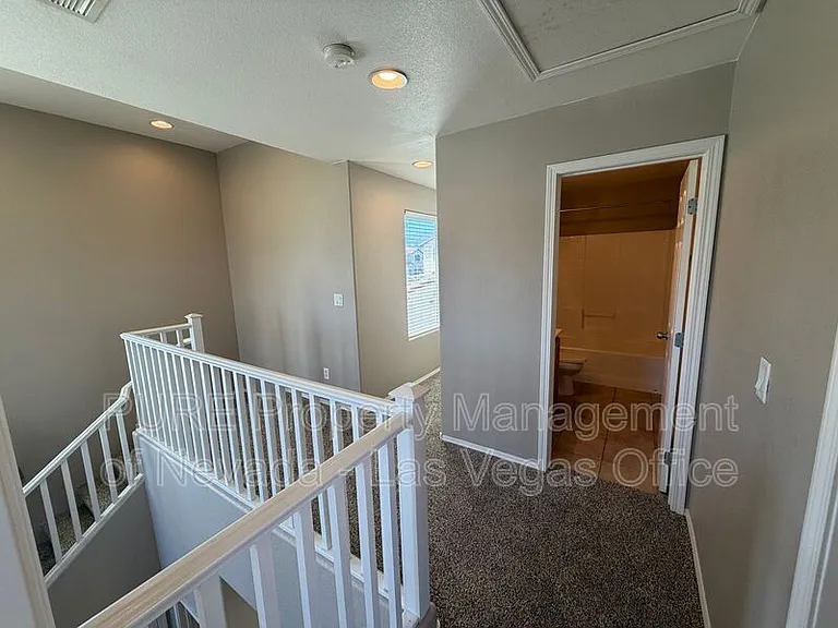 4320 Laguna Garden Ave — Photo 41