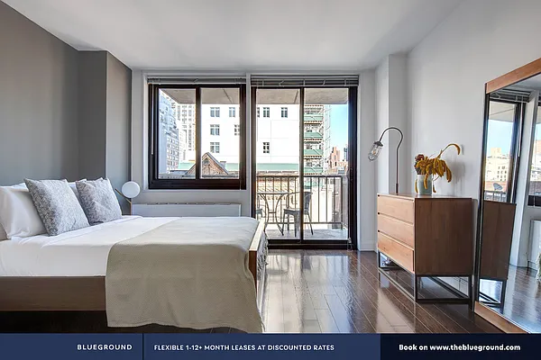 Rented by The Blueground | media 50