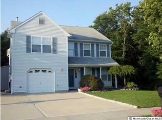 421 Vista Ct, Brick, NJ 08724