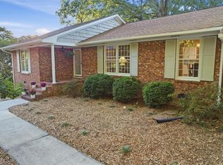 102 Cottonwood Dr, Jamestown, NC 27282