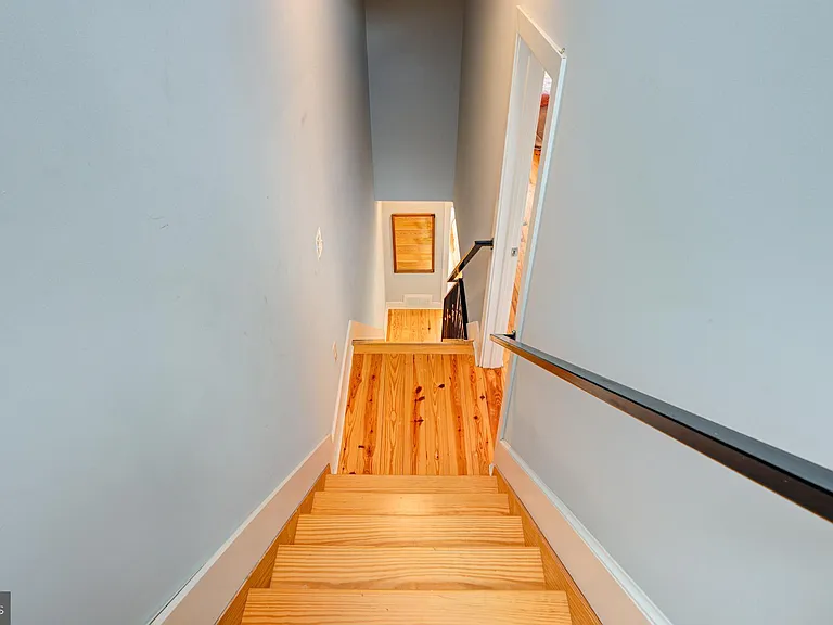 1509 S Dorrance St — Photo 24