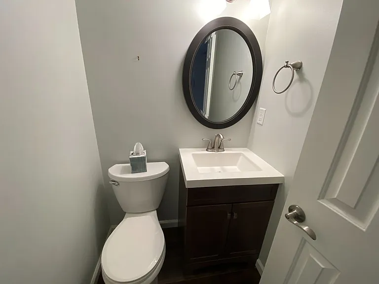 447 Delancey Ct — Photo 6
