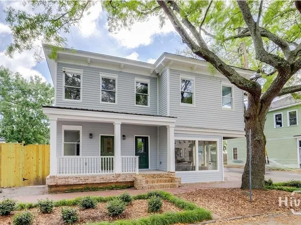 221 W Duffy St, Savannah, GA