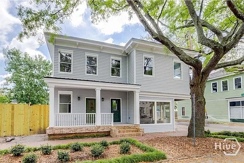 221 W Duffy St Photo 1