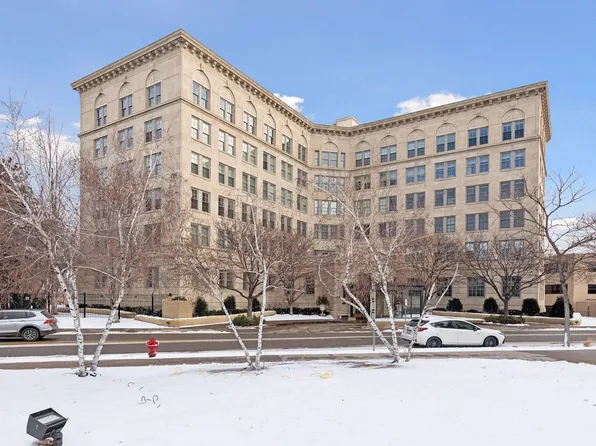 510 Groveland Ave #522, Minneapolis, MN 55403