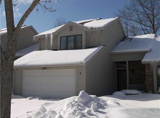 3 Kettering Dr, Rochester, NY 14612