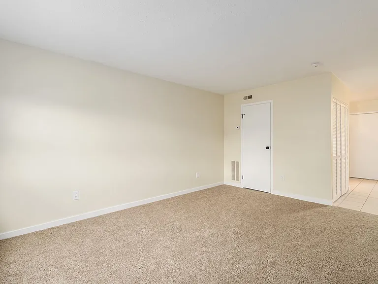 2740 Christine Blvd — Photo 11
