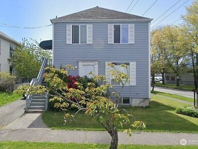 2100 Young, Bellingham, WA, 98225