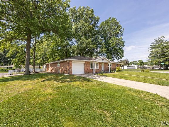 2nd image of 504 Chevelle Dr
