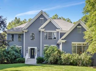 66 Poquanticut Ave, North Easton, MA 02356