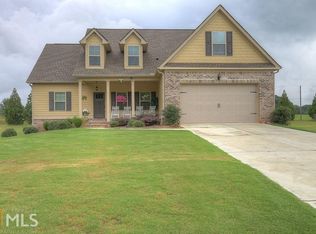 445 Rabbit Run, Good Hope, GA 30641