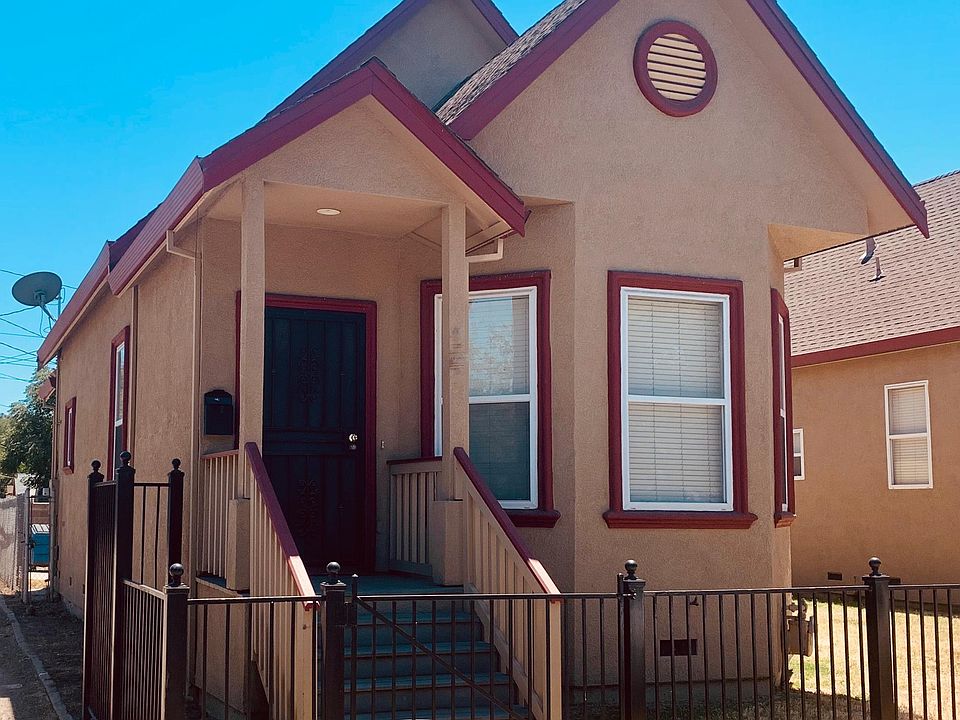 1st image of 422 E 1st St