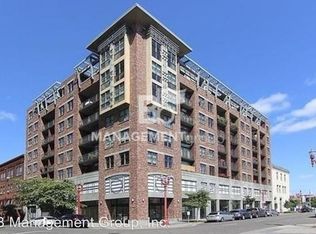 411 NW Flanders St APT 801, Portland, OR